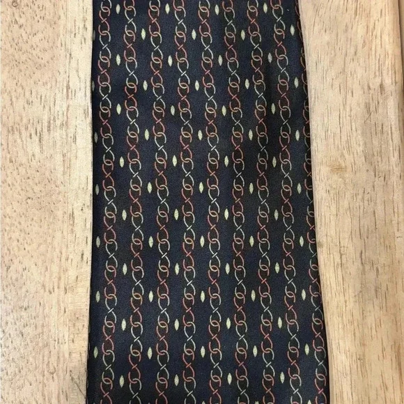 Brioni Hand Sewn 100% Silk Made In Italy Infinity Geometric Mens Neck Tie